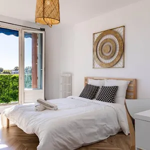  Appartement De Standing Proche Des Remparts